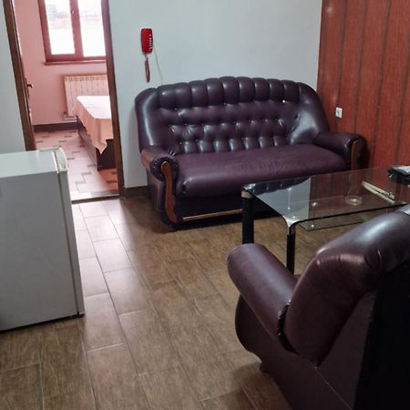 Polo Otel Erivan Dış mekan fotoğraf